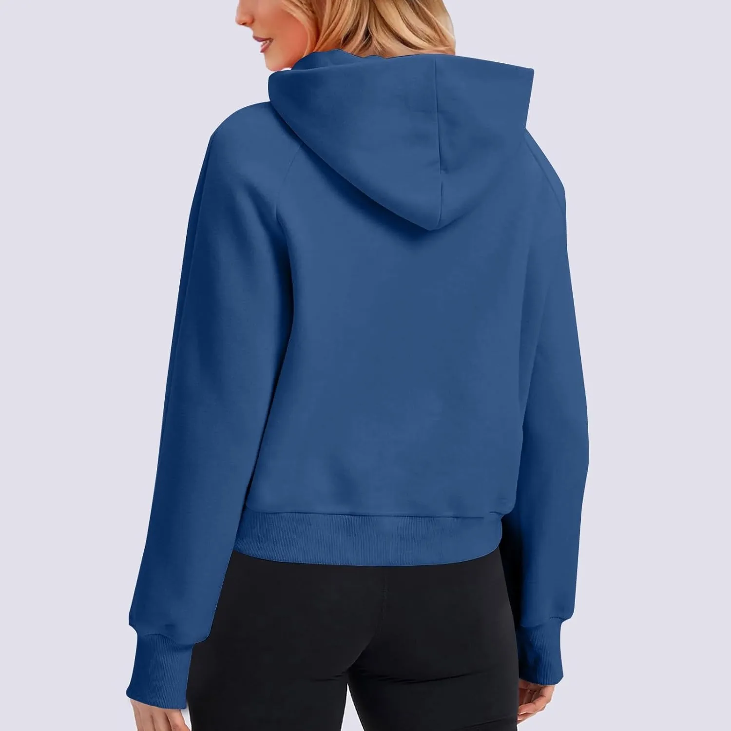 Hoodies for Women Long Sleeve Thumb Hole Sweatshirts Fleece Lined Cropped Loose Fit Hoodies Pullover with Pocket