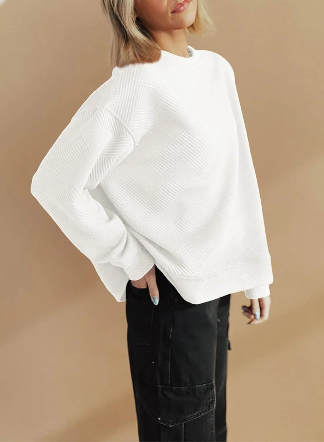 SHEWIN Womens Oversized Sweatshirt Fall Fashion 2024 Long Sleeve Tops Casual Crewneck Sweatshirts with Pockets