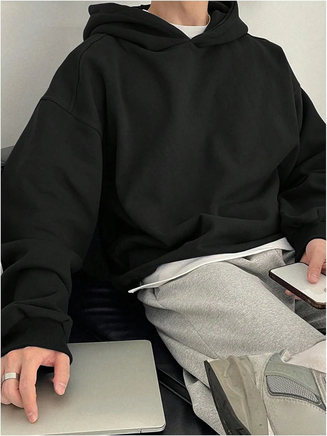 SOLY HUX Men's Oversized Hoodies Long Sleeve Drop Shoulder Basic Pullover Sweatshirt with Hood