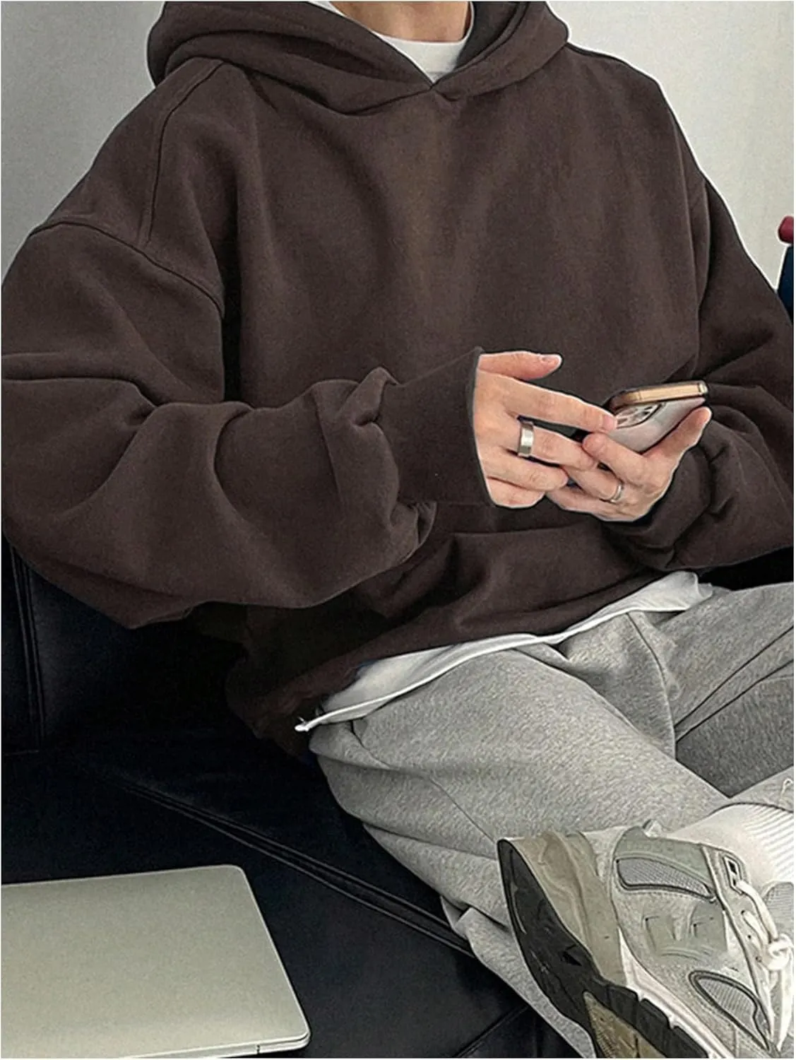SOLY HUX Men's Oversized Hoodies Long Sleeve Drop Shoulder Basic Pullover Sweatshirt with Hood