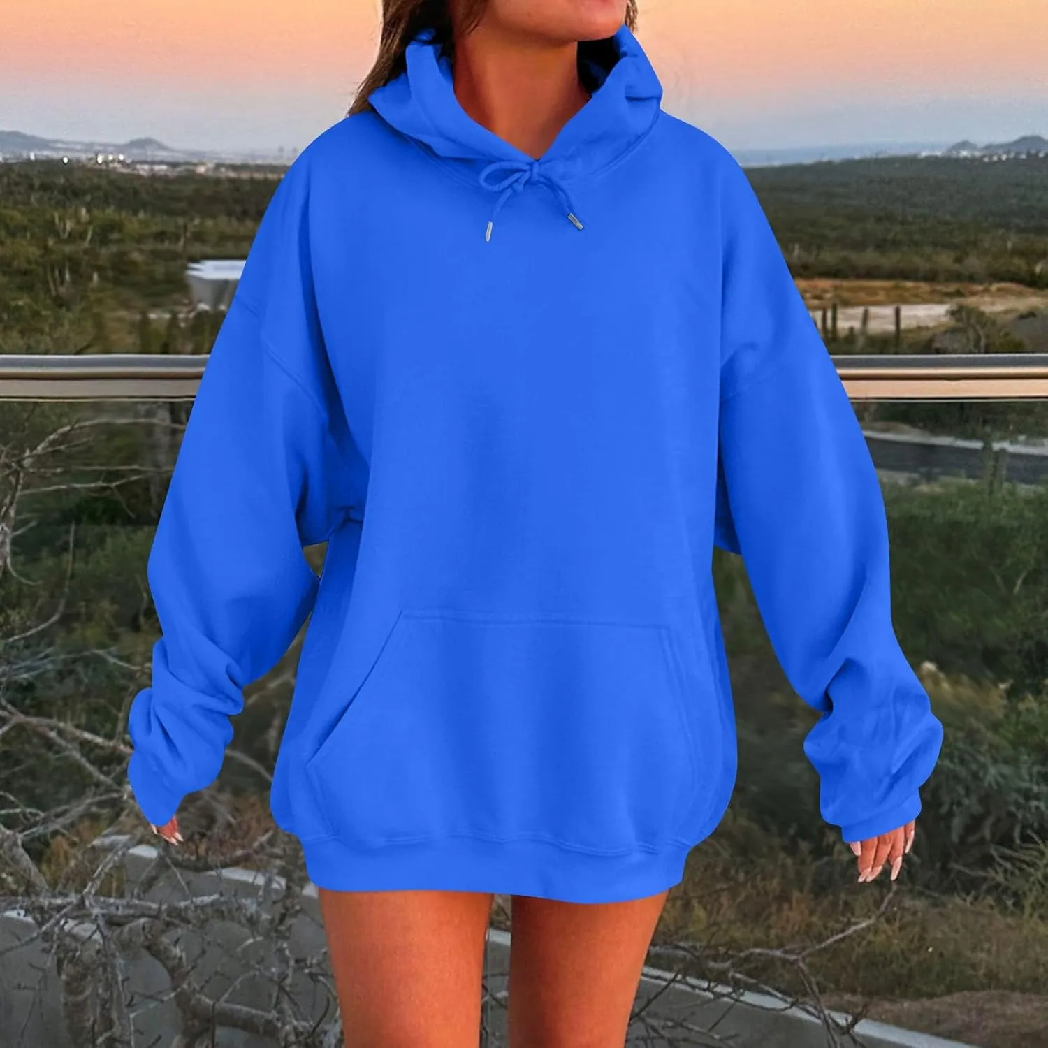Womens Oversized Hoodie Sweatshirts Plus Size Drop Shoulder Y2K Hoodies Lightweight Drawstring Pullover with Pockets